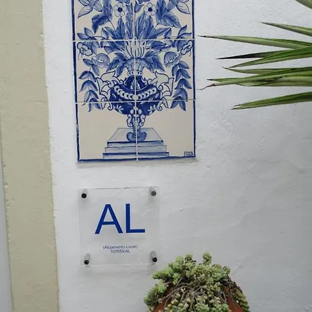 Βίλα Converted Windmill On Top Of A Hill, Sleeps 4-6, With Beautiful Views *